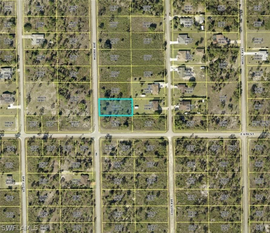 602 Moore Ave., Lehigh Acres, FL 33972