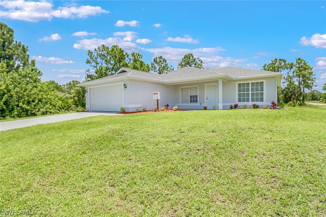 1110 Damen St., Lehigh Acres, FL 33974