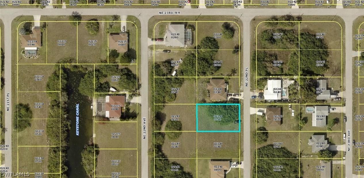 2220 NE 22nd Pl., Cape Coral, FL 33909