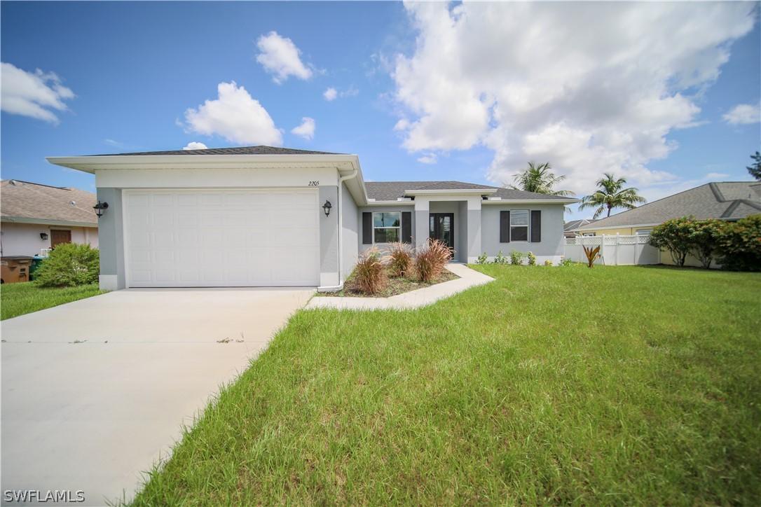 2205 SE 8th Ter., Cape Coral, FL 33990