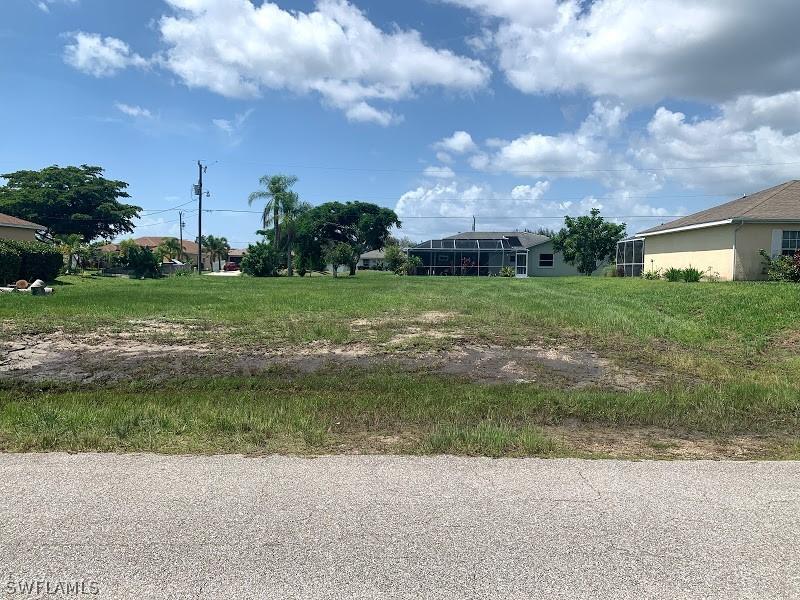 223 NW 14th Ter., Cape Coral, FL 33993