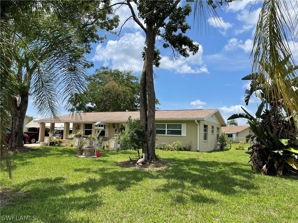 1506 Medford Pl., Lehigh Acres, FL 33936