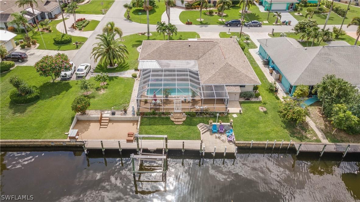 2802 SE 20th Ave., Cape Coral, FL 33904