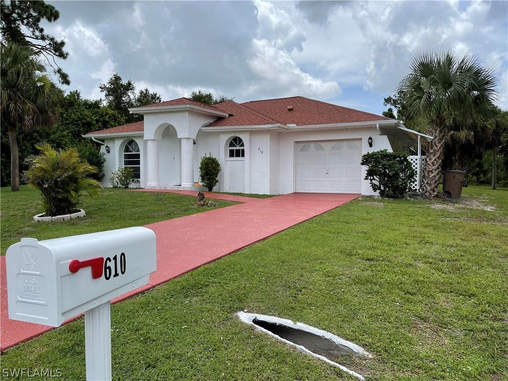 610 Jackson Ave., Lehigh Acres, FL 33972
