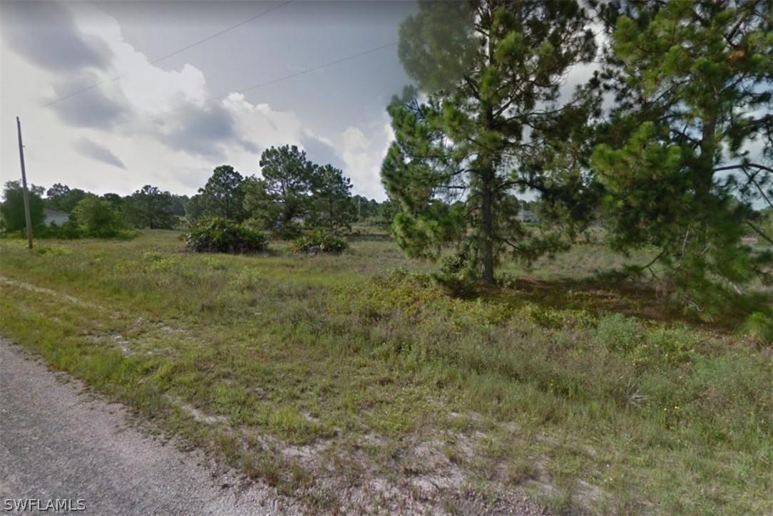 1020 Candlelight Dr., Lehigh Acres, FL 33974