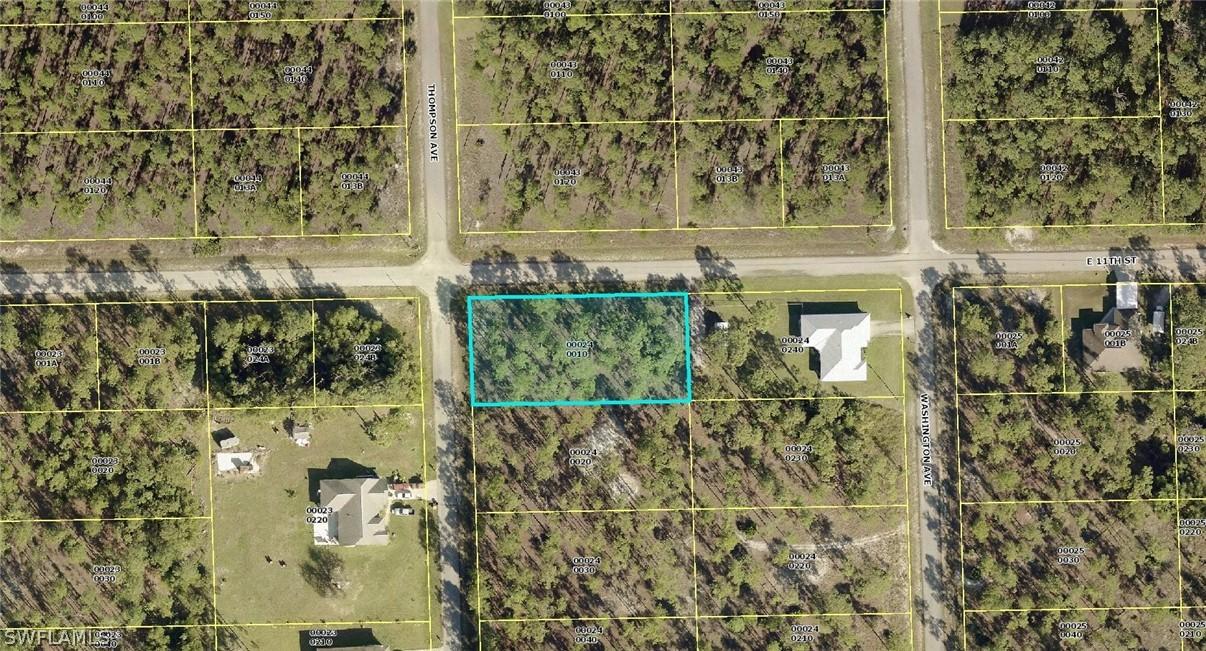 1022 Thompson Ave., Lehigh Acres, FL 33972