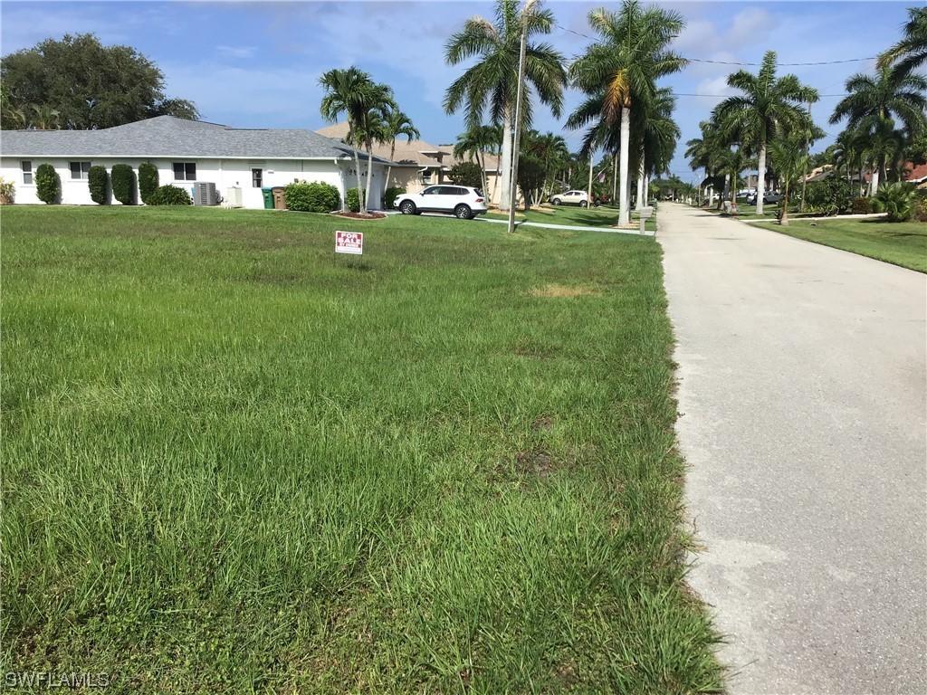 2512 SW 52nd Ter., Cape Coral, FL 33914