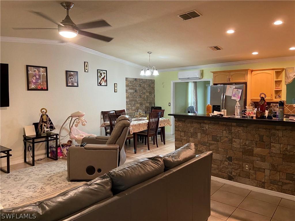 1328 NE 15th Ln., Cape Coral, FL 33909