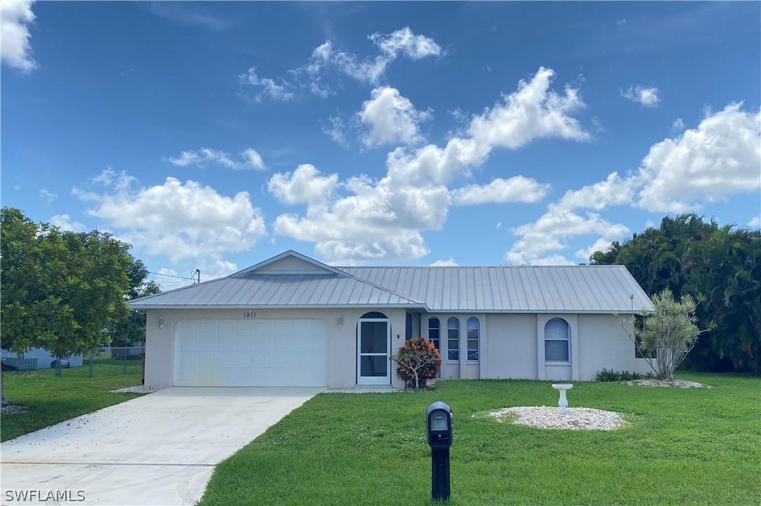 1811 SE Santa Barbara Pl., Cape Coral, FL 33990