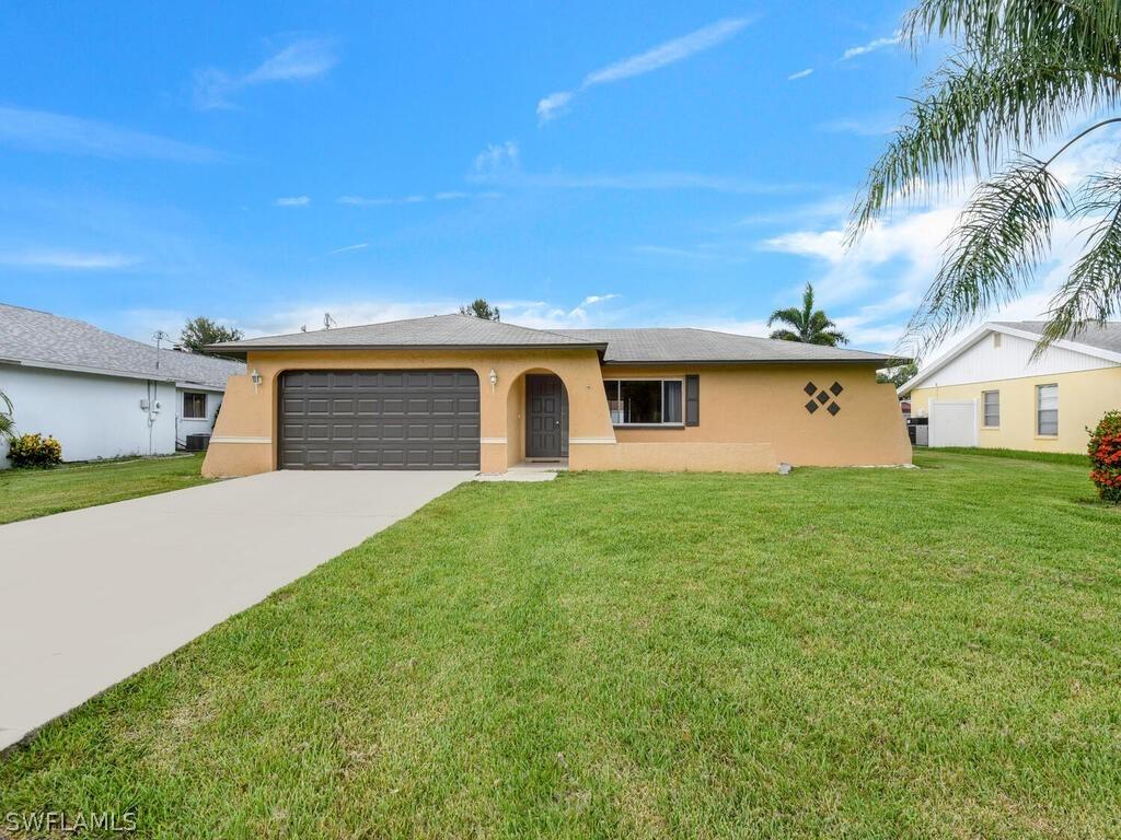 1213 SE 26th St., Cape Coral, FL 33904