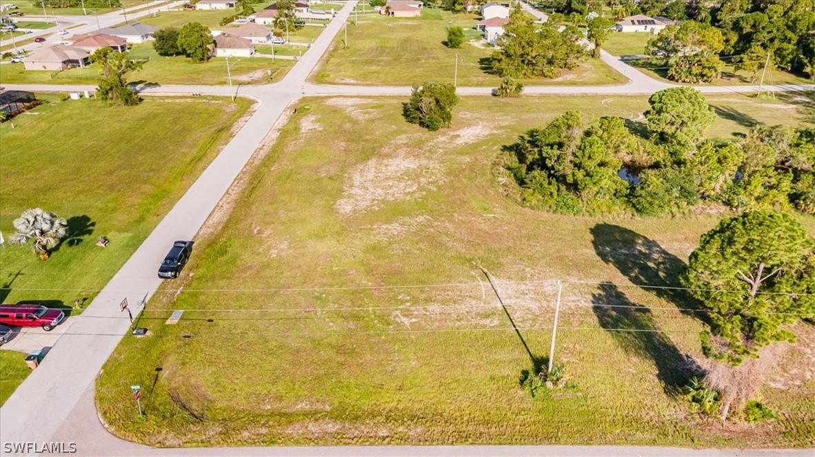 1715 NE 34th Ln., Cape Coral, FL 33909