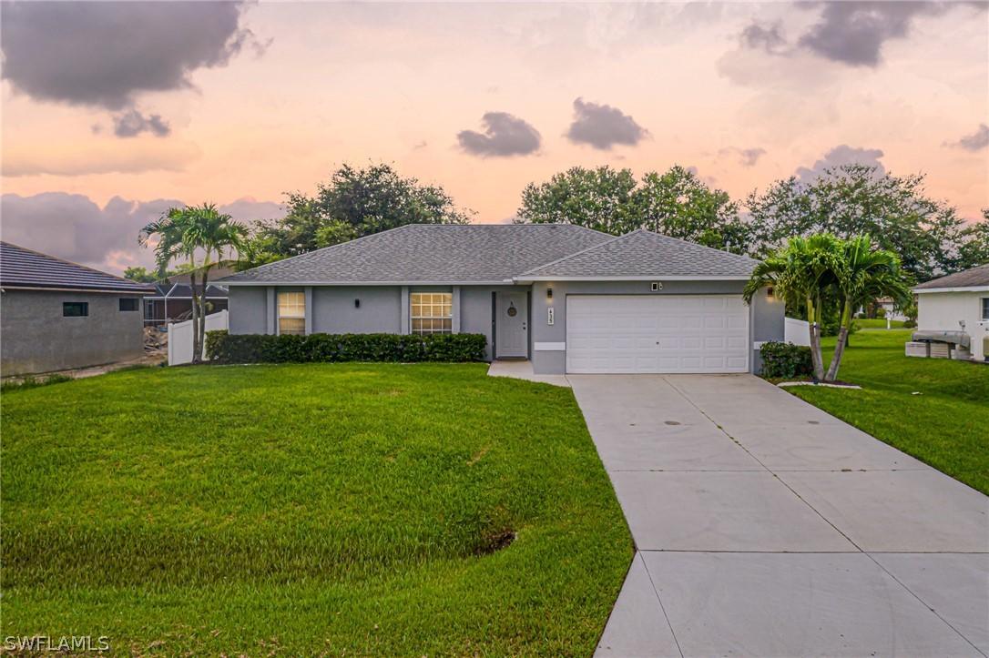 635 NE 1st Pl., Cape Coral, FL 33909