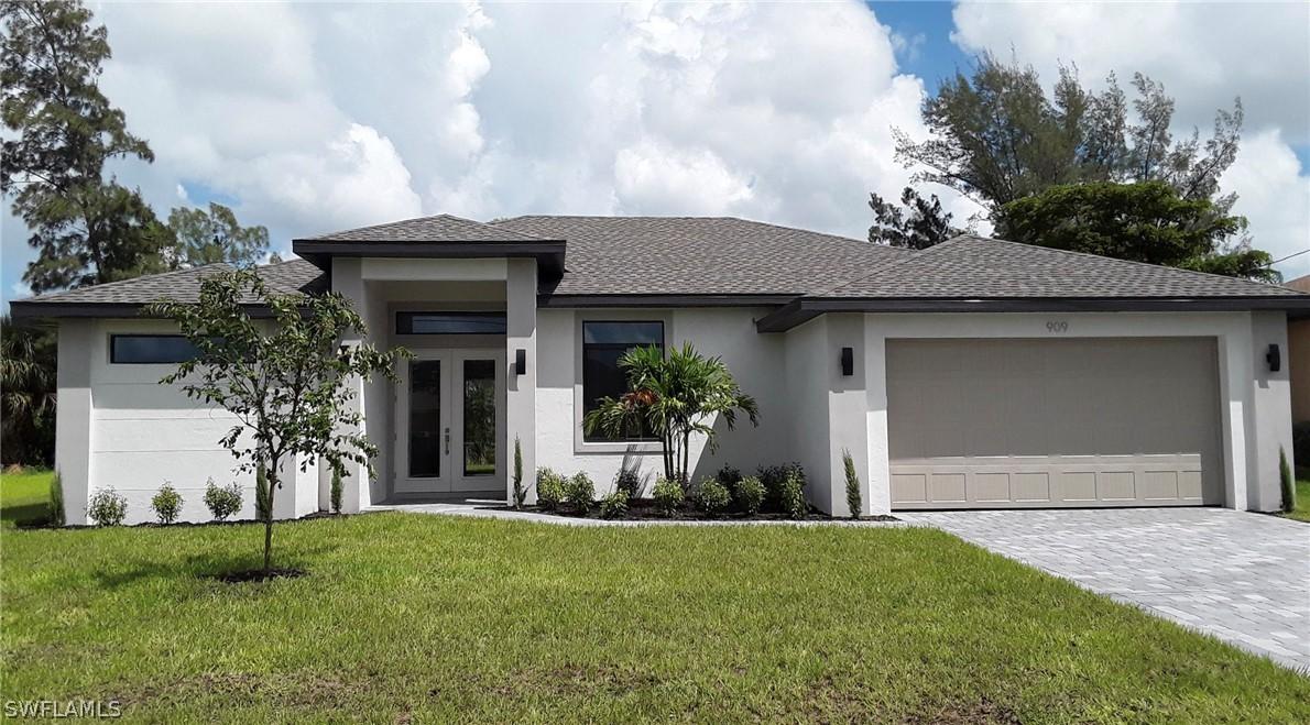 2902 NW 20th Pl., Cape Coral, FL 33993