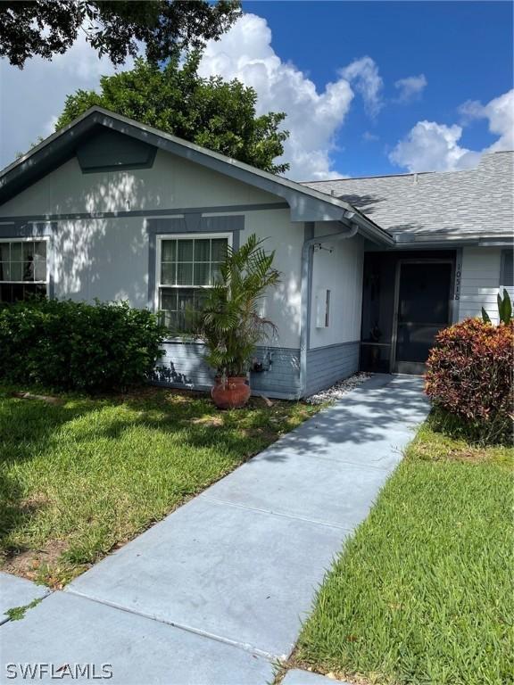 10518 Newbury Ct., Lehigh Acres, FL 33936