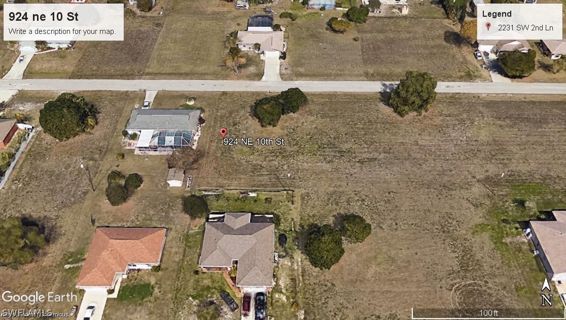 924 NE 10th St., Cape Coral, FL 33909