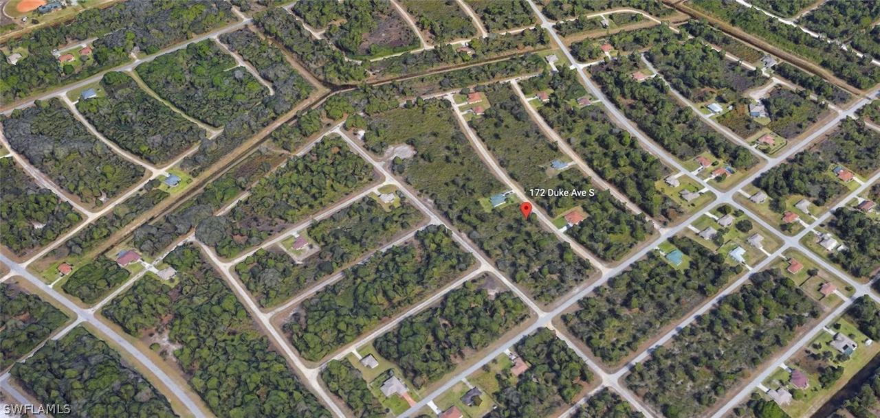 172 Duke Ave., Lehigh Acres, FL 33974