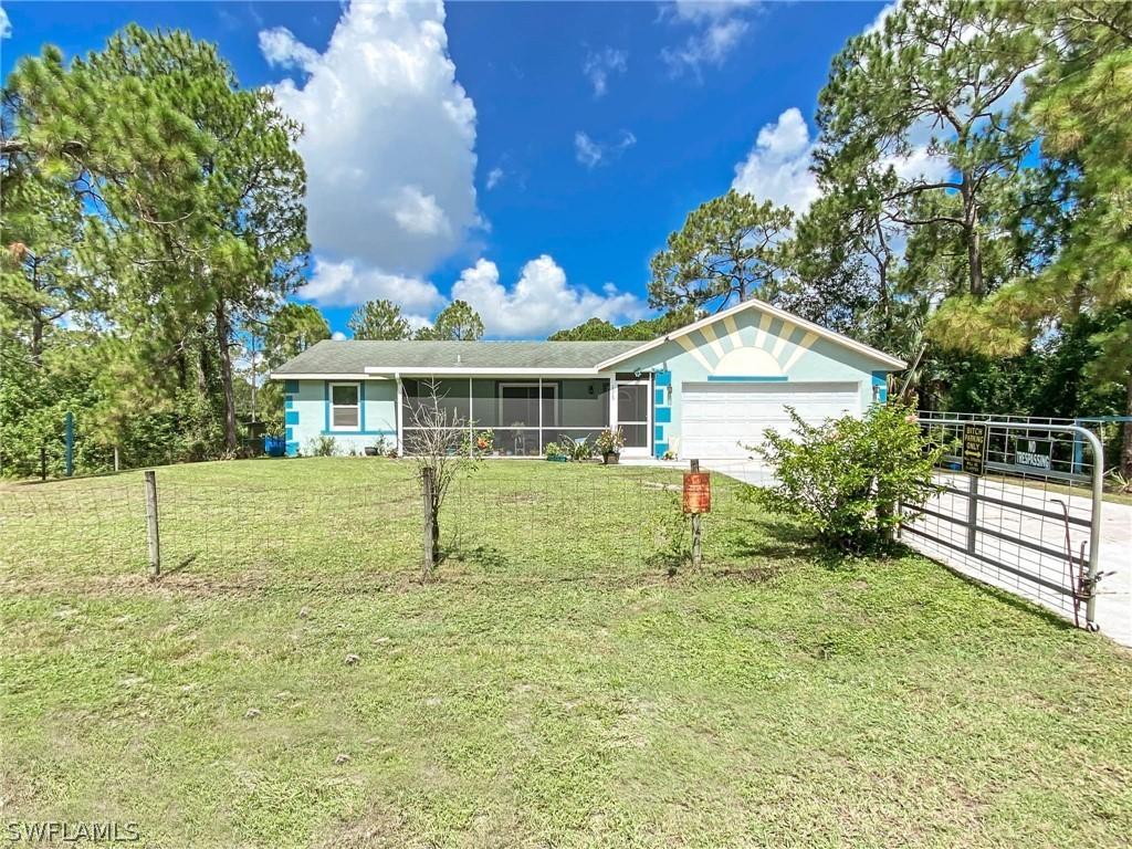1515 Greenwood Ave., Lehigh Acres, FL 33972