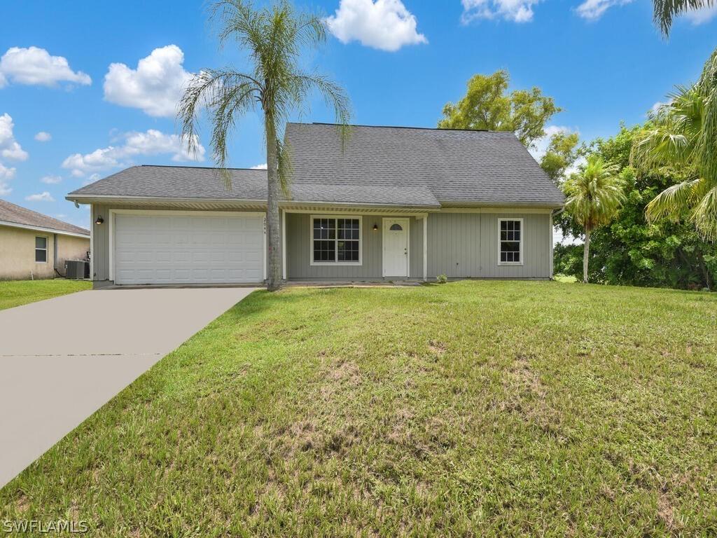 2044 NE 20th Ter., Cape Coral, FL 33909