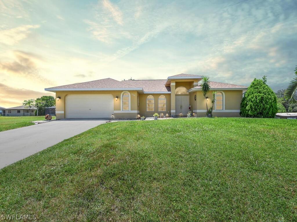 2126 NW 9th Pl., Cape Coral, FL 33993