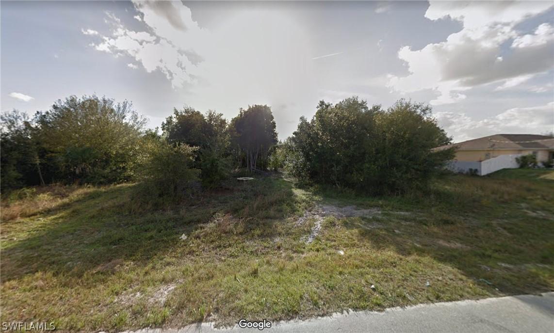 2421-2423 Venice Ave., Lehigh Acres, FL 33971