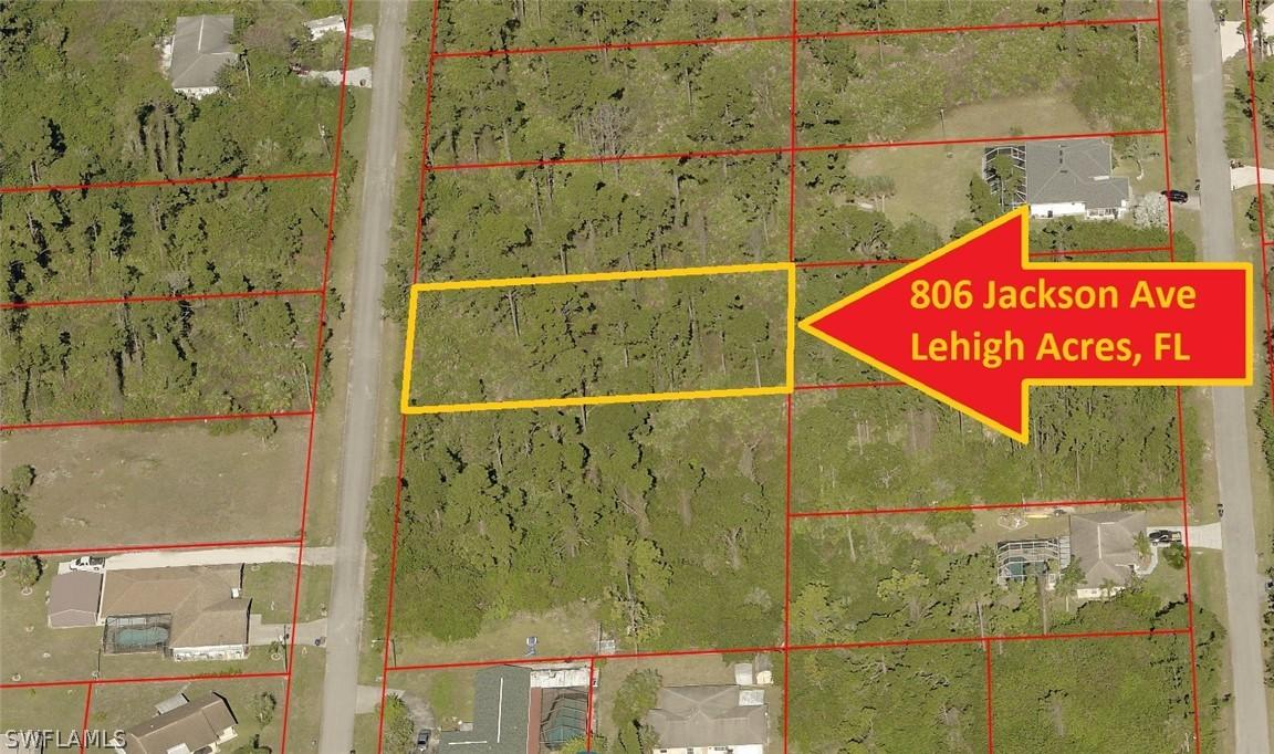 806 Jackson Ave., Lehigh Acres, FL 33972