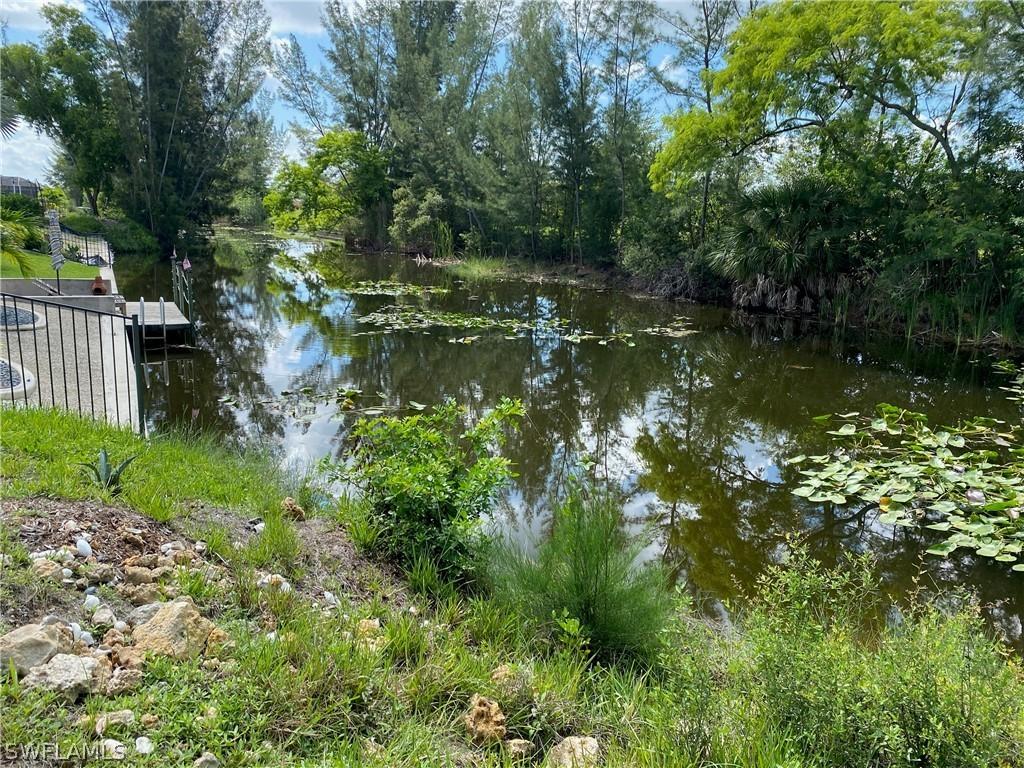 328 SW 26th St., Cape Coral, FL 33914