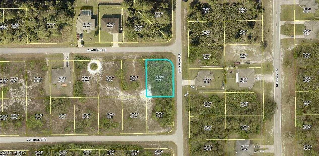 764 Clancy St., Lehigh Acres, FL 33974