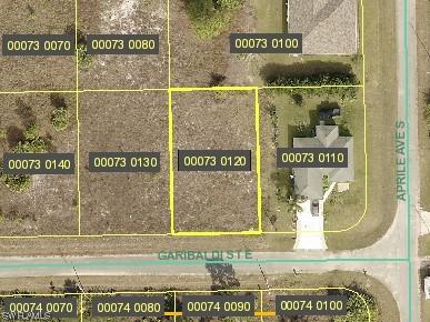 1217 Garibaldi St., Lehigh Acres, FL 33974