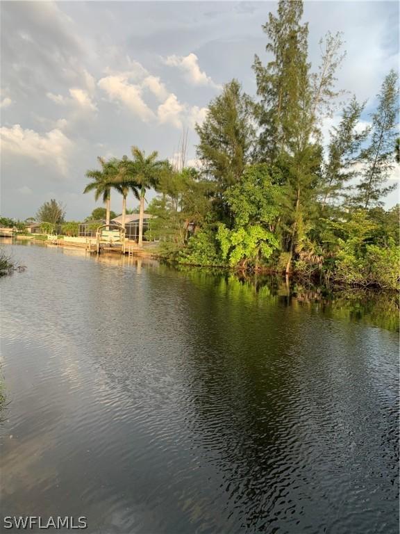 1804 SW 40th Ter., Cape Coral, FL 33914