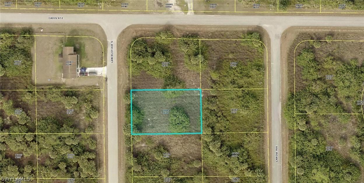 307 Lancelot Ave., Lehigh Acres, FL 33974