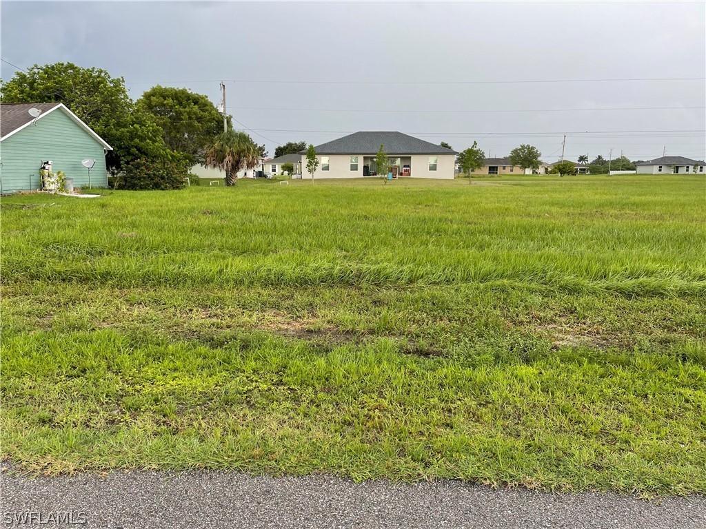 2809 NE 4th Ave., Cape Coral, FL 33909
