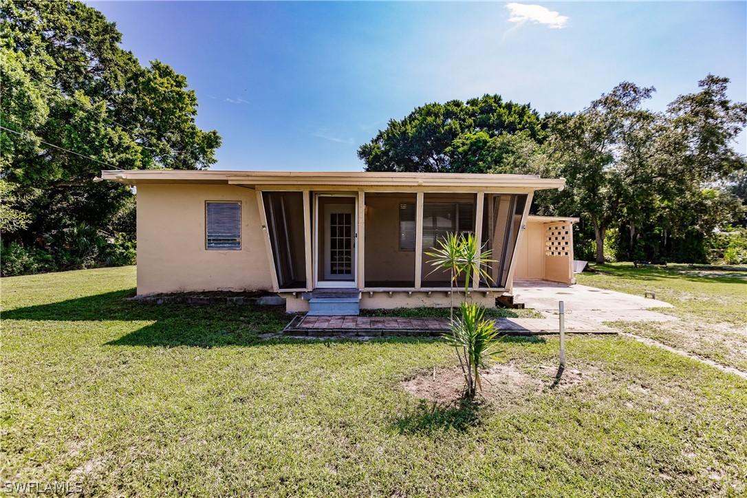 407 Miramar Rd., Fort Myers, FL 33905