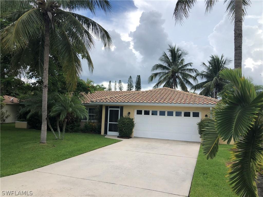 335 SE 46th Ln., Cape Coral, FL 33904
