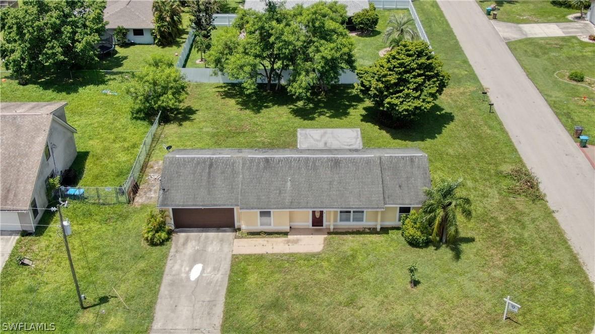 304 SE 17th Pl., Cape Coral, FL 33990