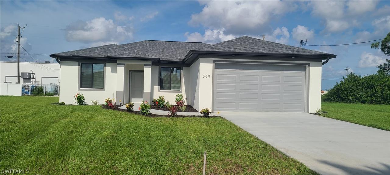 509 NE 7th Pl., Cape Coral, FL 33909