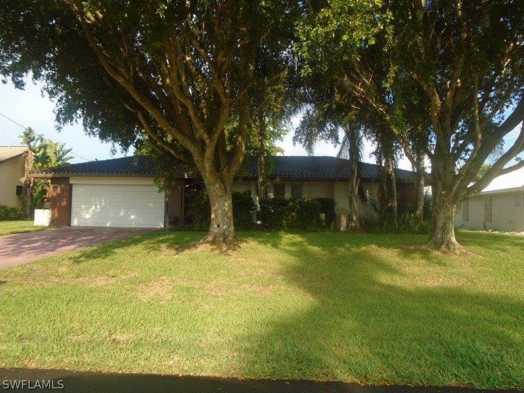 5218 SW 11th Pl., Cape Coral, FL 33914