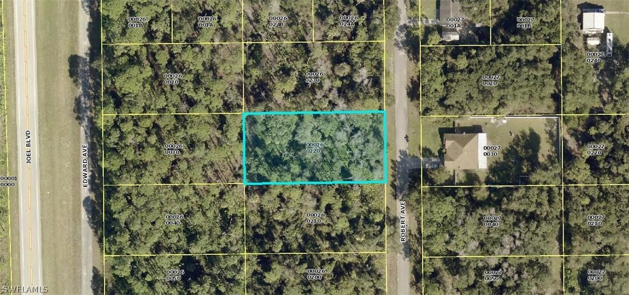 1819 Robert Ave., Lehigh Acres, FL 33972