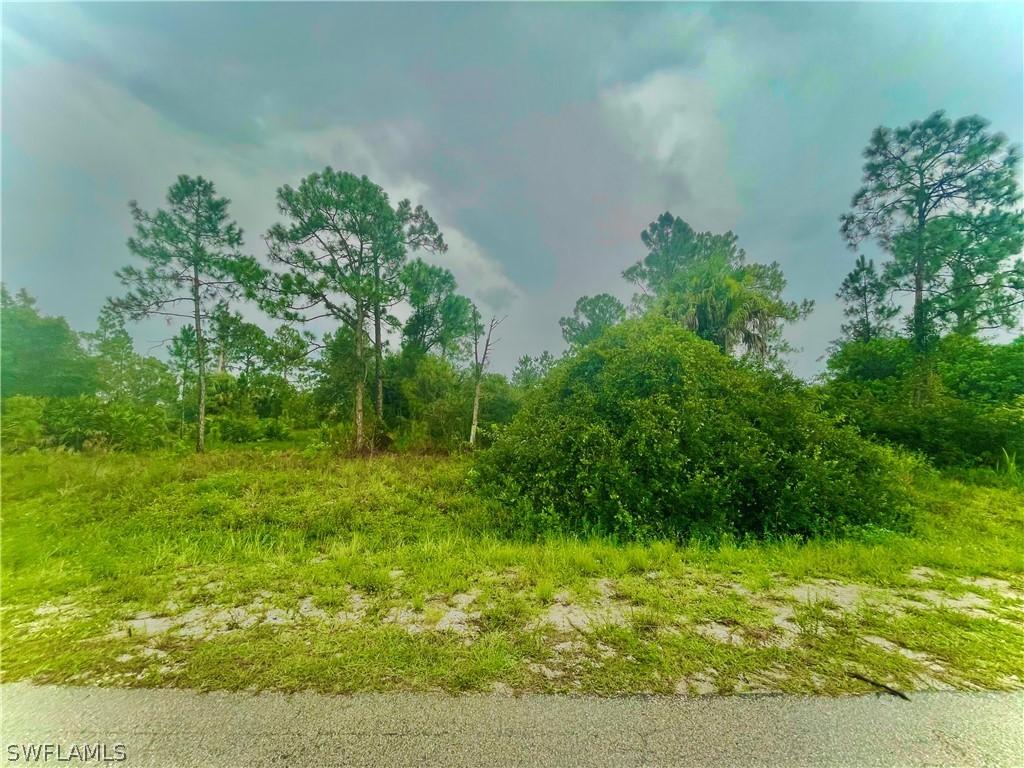 400 Leroy Ave., Lehigh Acres, FL 33972