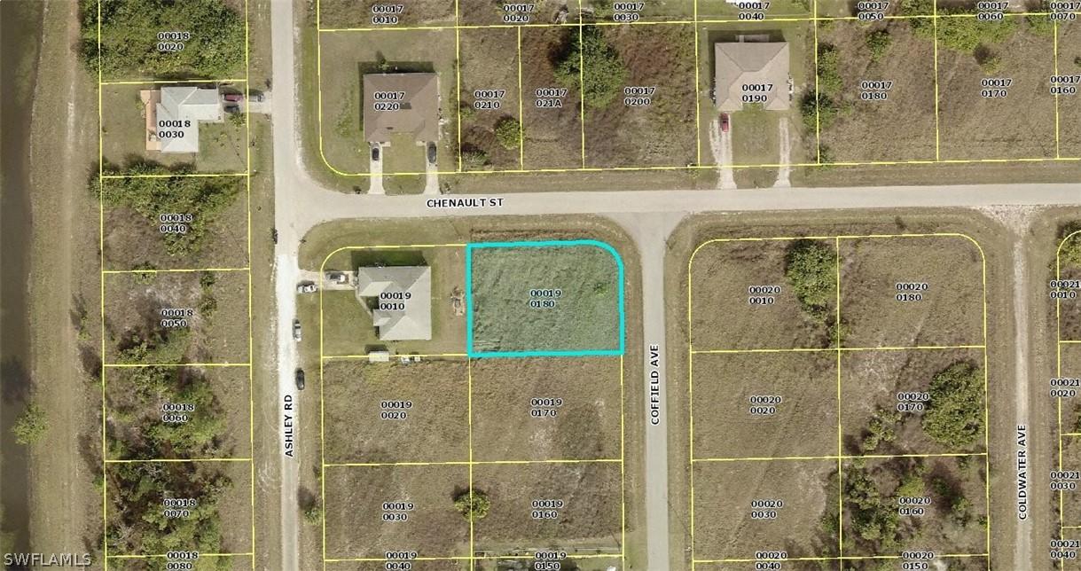 808 Coffield Ave., Lehigh Acres, FL 33974