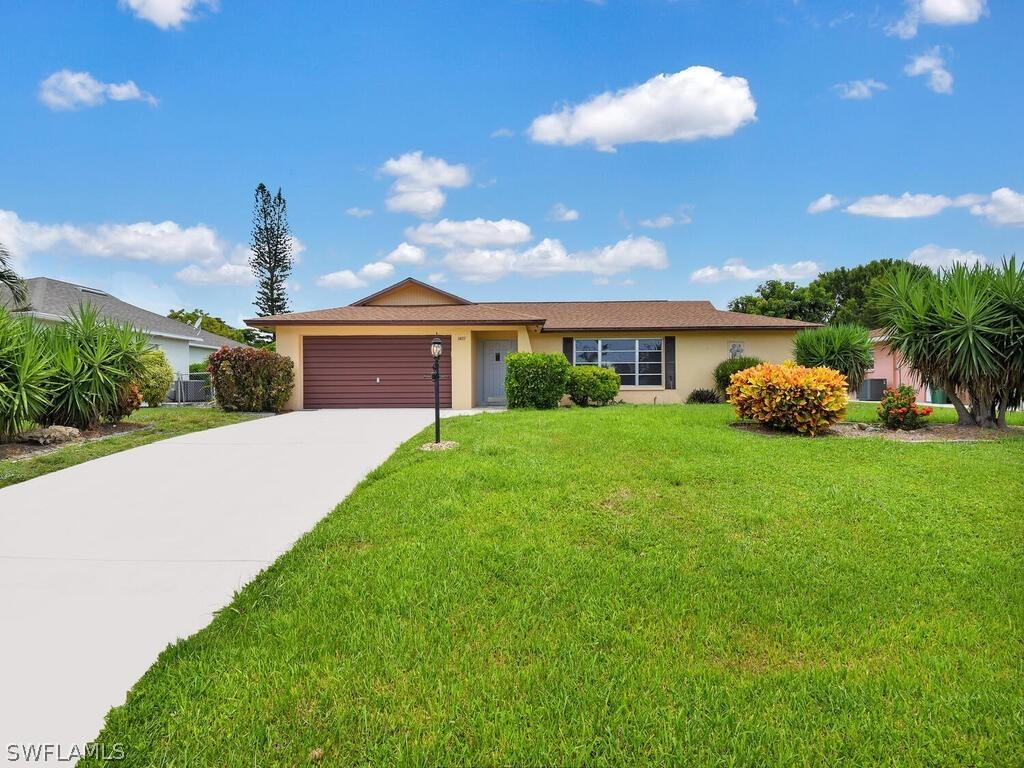 1405 SE 30th Ter., Cape Coral, FL 33904