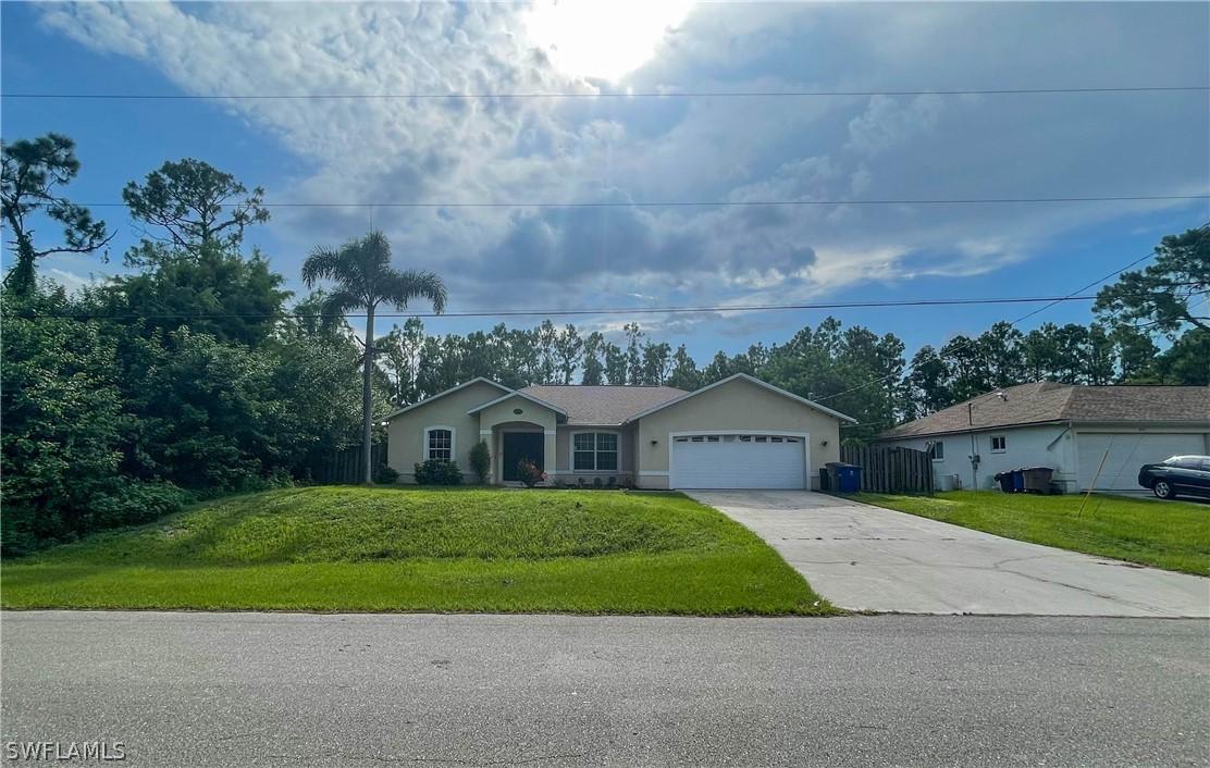 919 Anza Ave., Lehigh Acres, FL 33971