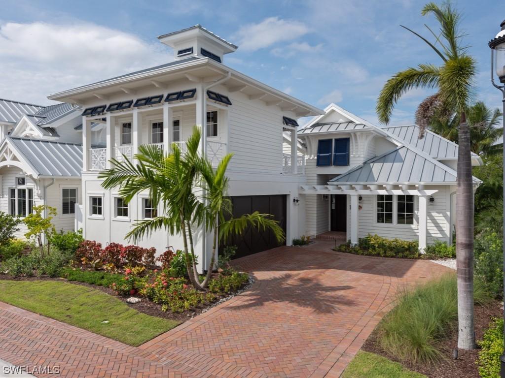 1463 2nd Ave., Naples, FL 34102