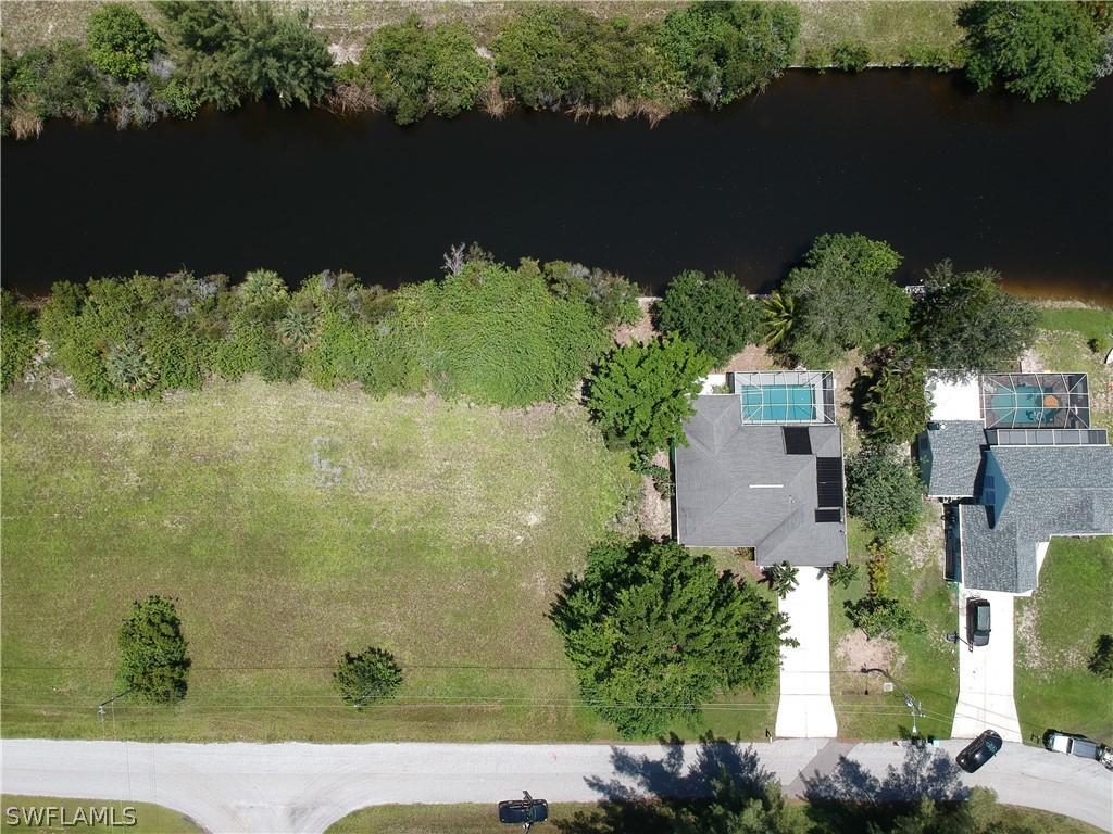 1015 NW 28th Pl., Cape Coral, FL 33993