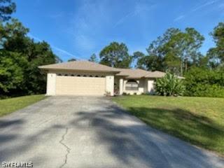 1207 Glenn Ave., Lehigh Acres, FL 33972