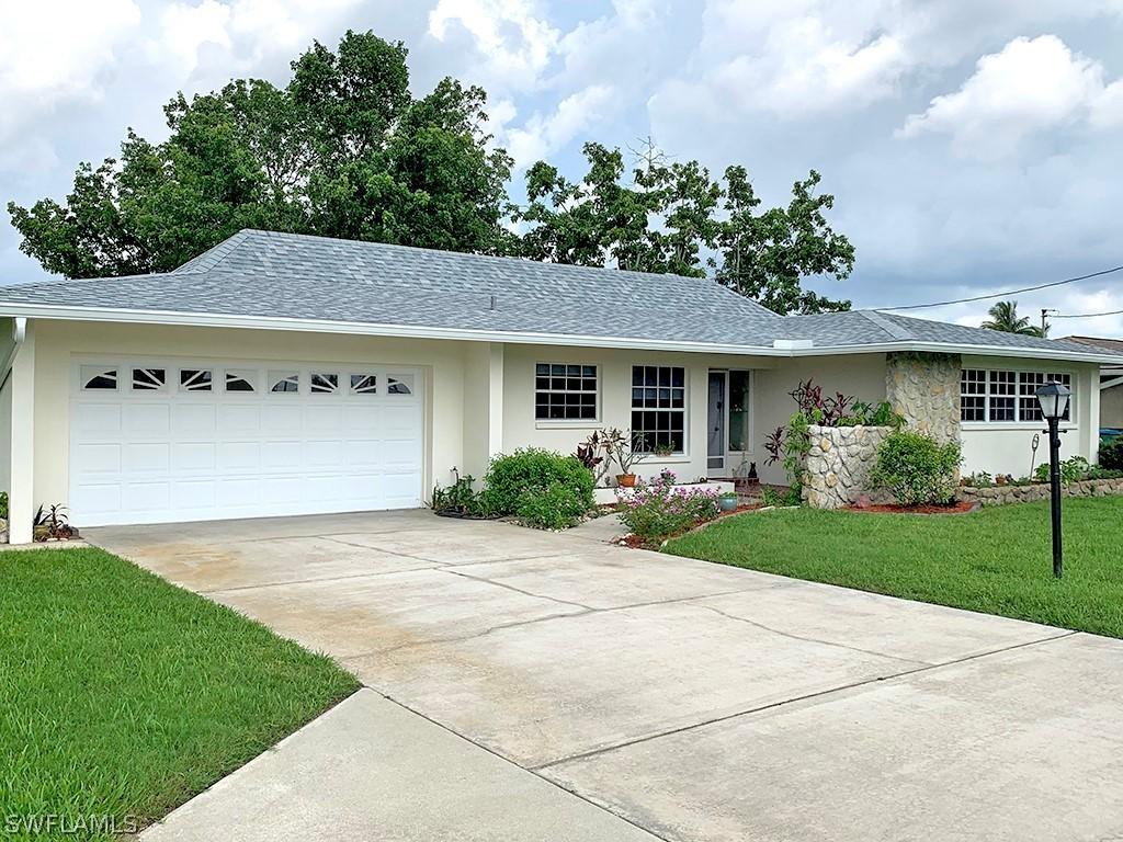 2827 SE 16th Pl., Cape Coral, FL 33904