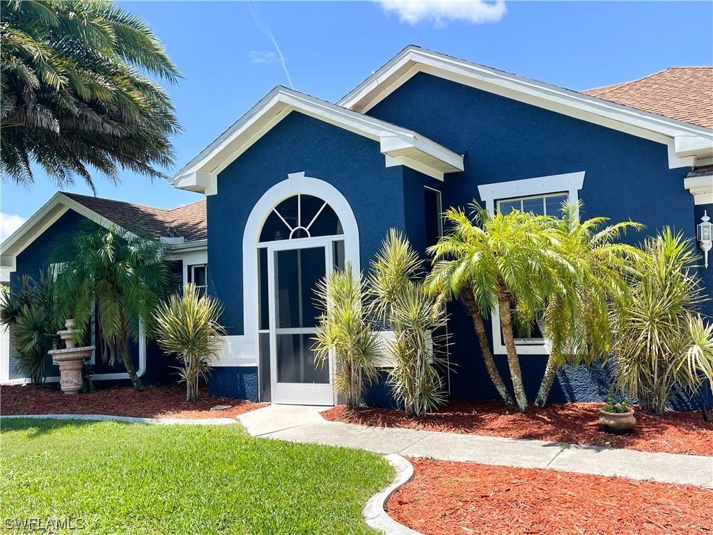 2633 NW 8th Ter., Cape Coral, FL 33993