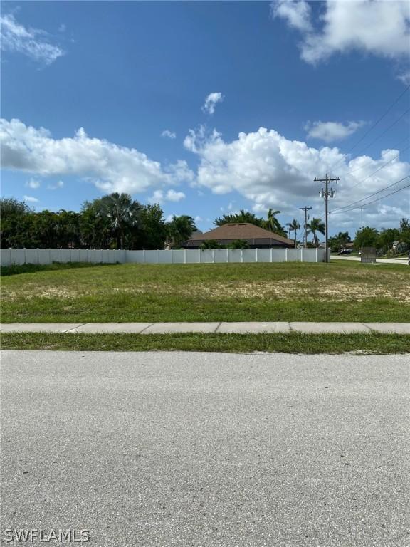 1303 SW 28th St., Cape Coral, FL 33914