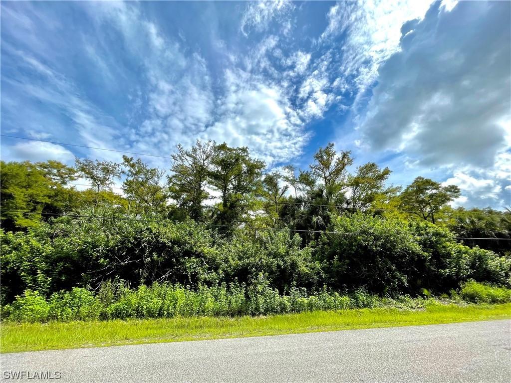 171 37th Ave., Naples, FL 34120