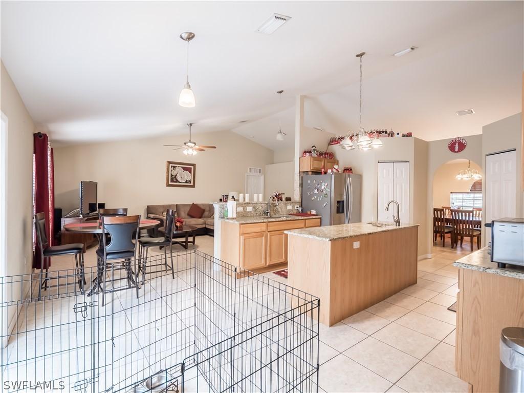 2100 Christopher Ave., Lehigh Acres, FL 33971