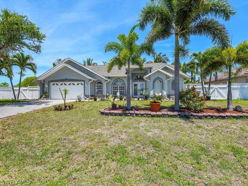 1237 Everest Pkwy., Cape Coral, FL 33904